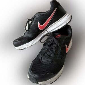 Nike Downshifter 6 Women’s Black and Pink Tennis Shoes Size 11